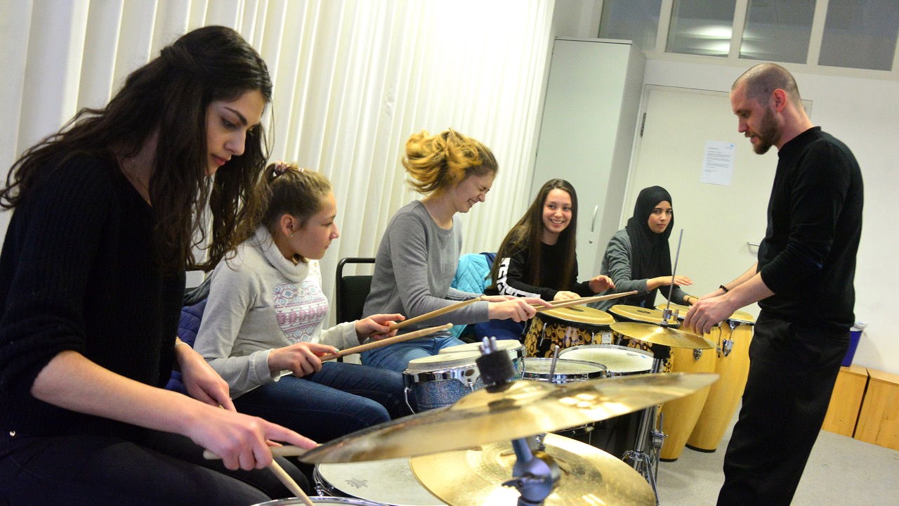 WILD TEACHER%20-%205